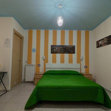Guesthouse Serena Стреза Экстерьер фото
