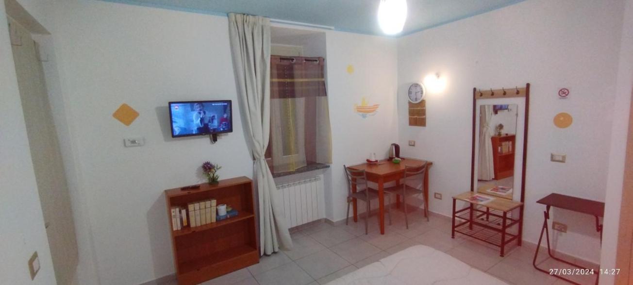 Guesthouse Serena Стреза Экстерьер фото